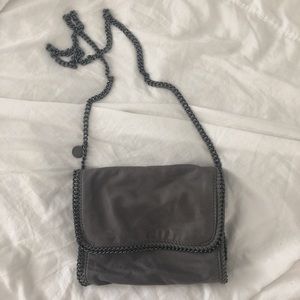 Stella McCartney shoulder bag FAKE